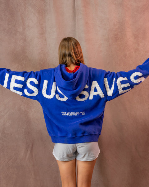 Royal Blue | Elly is 5'5" wearing M