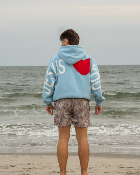 Light Blue | Caleb is 5'8" wearing size L