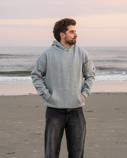 Heather Gray (BE STILL & KNOW) | Brett is 6'1" wearing size M