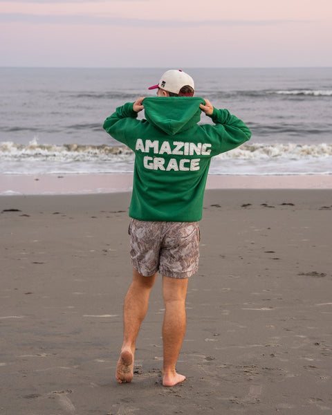 Green | Caleb is 5'8" wearing size M